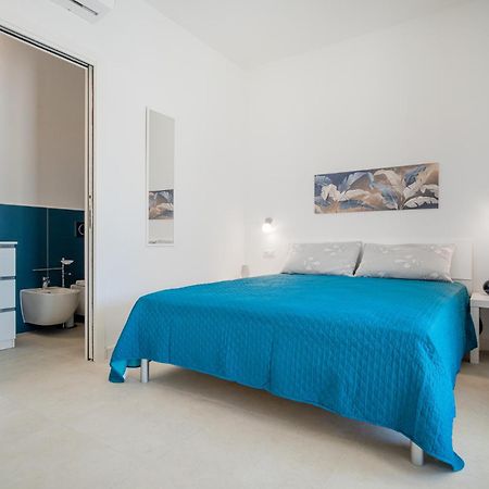 Ambra Holiday Rooms - Rooms & Beach San Teodoro  Exterior photo